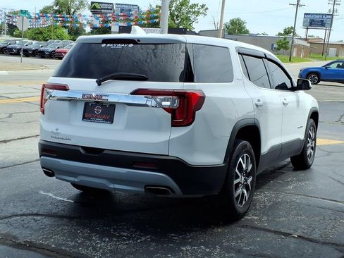 Used 2023 GMC Acadia SLE FWD image 4