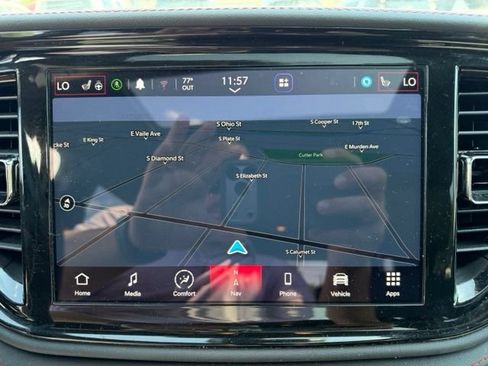 Used 2023 Dodge Durango GT AWD/4WD image 10