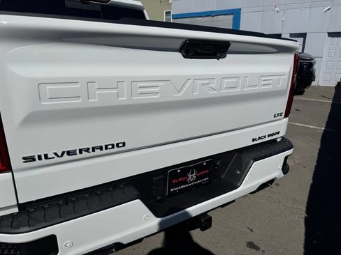 New 2025 Chevrolet Silverado 1500 LTZ AWD/4WD image 15