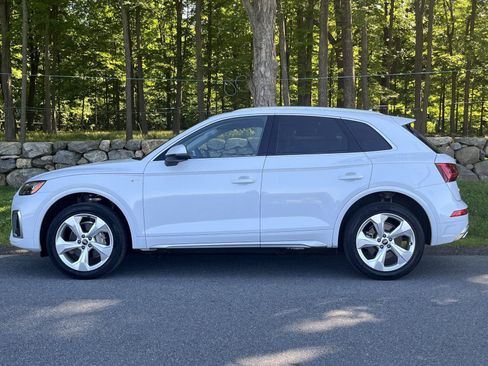 Used 2023 Audi Q5 2.0T Premium Plus w/ Premium Plus Package AWD/4WD image 21