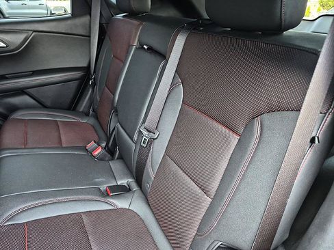 Certified 2025 Chevrolet Blazer RS FWD image 29