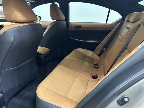 Used 2022 Lexus IS 300 w/ Comfort Package image 15