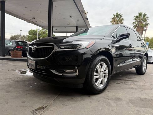 Used 2020 Buick Enclave Essence image 44
