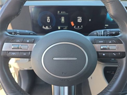 Used 2024 Hyundai Kona SEL image 26