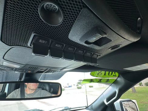 Used 2018 Ford F150 Raptor w/ Equipment Group 802A Luxury AWD/4WD image 18