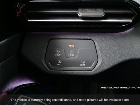 Used 2022 Volkswagen ID.4 Pro S w/ Gradient Package image 15