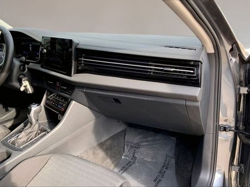 Certified 2025 Volkswagen Jetta S image 16