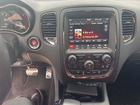 Used 2018 Dodge Durango SRT w/ Technology Group AWD/4WD image 6