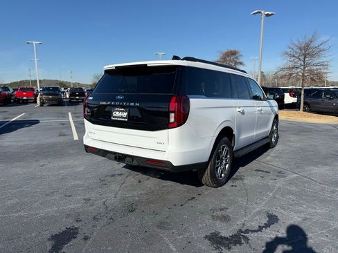 New 2026 Ford Expedition Max Active image 8