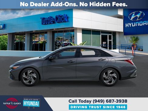 New 2025 Hyundai Elantra Sport image 3