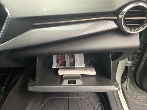 Certified 2025 Chevrolet Trax ACTIV FWD image 24