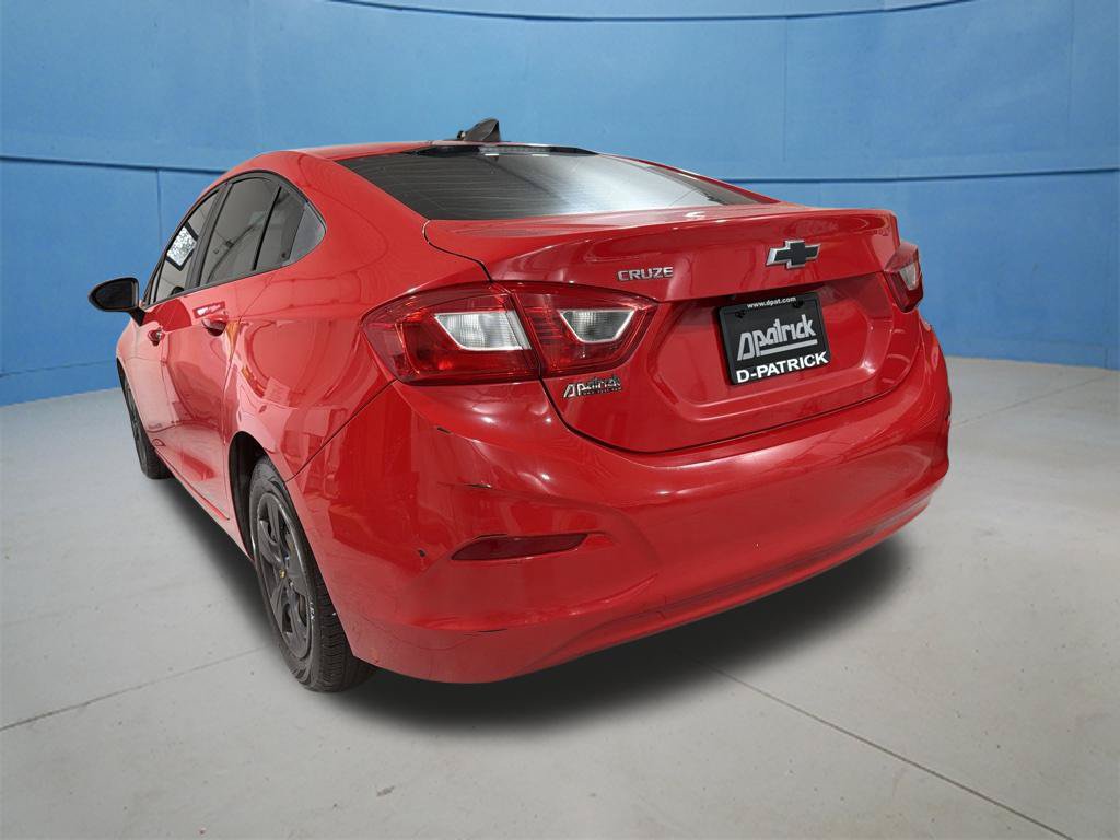 Used 2017 Chevrolet Cruze LS FWD image 5