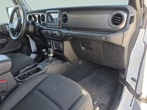 Certified 2023 Jeep Wrangler Sport AWD/4WD image 14