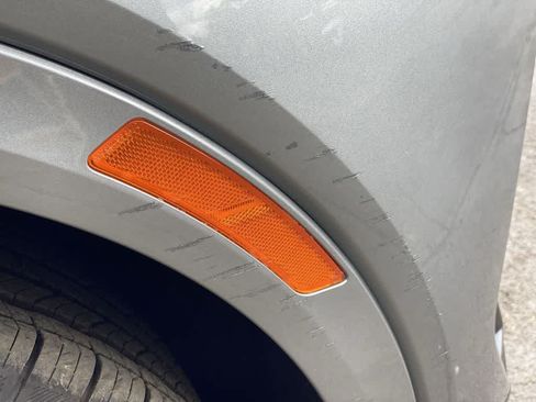 Used 2024 Chevrolet Equinox EV LT AWD/4WD image 34