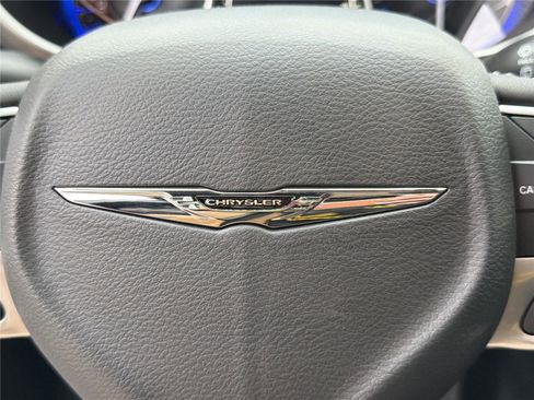 New 2026 Chrysler Pacifica Select FWD image 23
