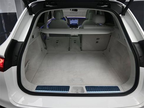 Used 2023 Mercedes-Benz EQE 500 4MATIC SUV image 24