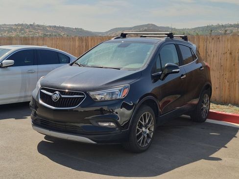 Used 2018 Buick Encore Sport Touring AWD/4WD image 2