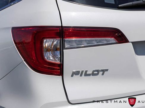 Used 2022 Honda Pilot Elite image 47