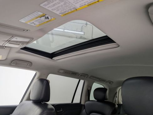 Used 2018 INFINITI QX80 2WD w/ Driver Assistance Package image 15