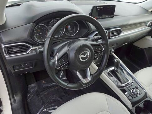 Used 2017 MAZDA CX-5 Grand Touring w/ Premium Package image 10