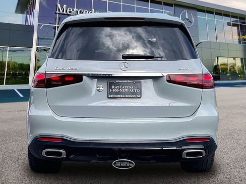 Certified 2024 Mercedes-Benz GLS 450 4MATIC image 4