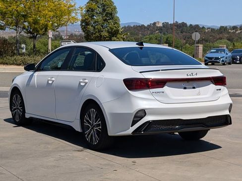 Used 2024 Kia Forte GT-Line w/ GT-Line Premium Package image 7