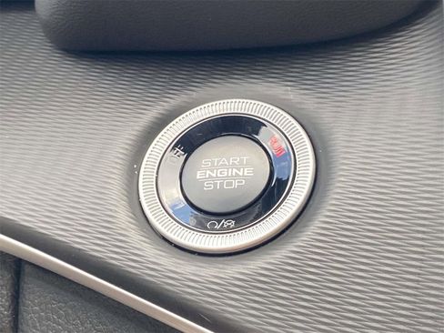 New 2025 Jeep Grand Cherokee Laredo image 25