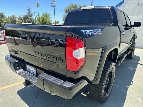 Used 2017 Toyota Tundra Limited w/ Limited Premium Package AWD/4WD image 9