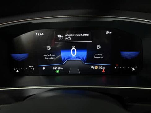 Used 2024 Volkswagen Tiguan SE image 24