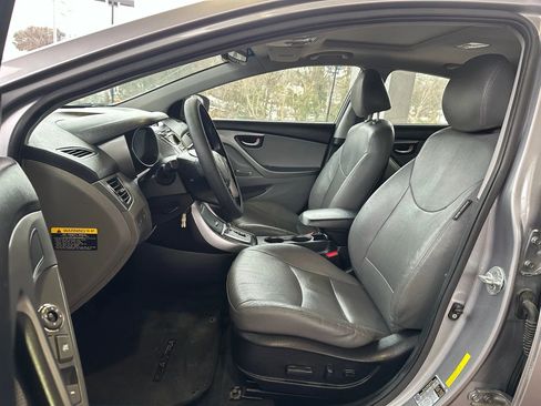 Used 2013 Hyundai Elantra Limited image 8