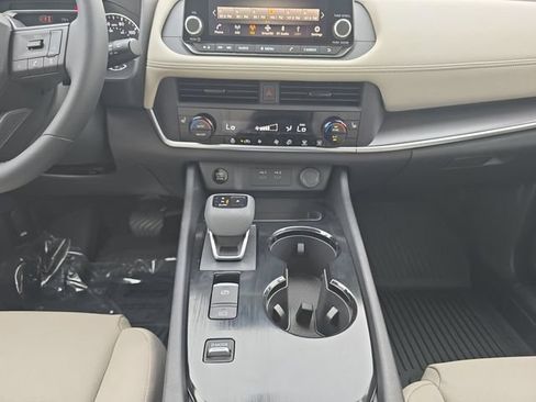 New 2026 Nissan Rogue Dark Armor FWD image 3