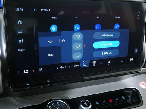Used 2025 Ford Expedition Active AWD/4WD image 27