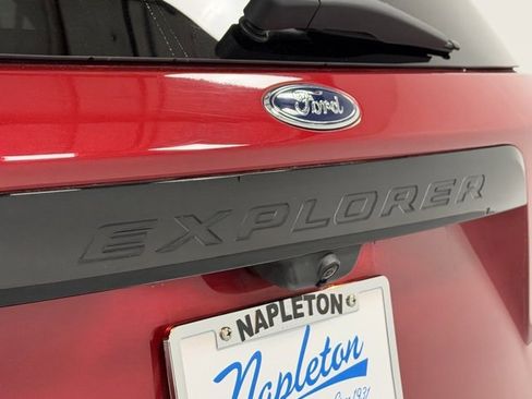 Used 2020 Ford Explorer ST w/ ST High-Performance Pack image 7