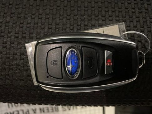 Used 2020 Subaru Outback Premium image 11