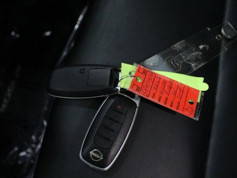 Used 2023 Nissan Rogue SV w/ SV Premium B Package image 32