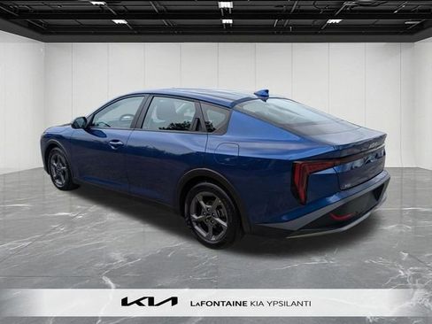 Used 2025 Kia K4 FWD image 3