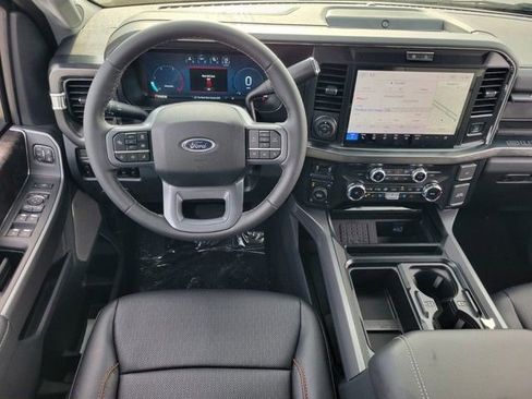 New 2026 Ford F250 Lariat w/ Lariat Premium Package image 9