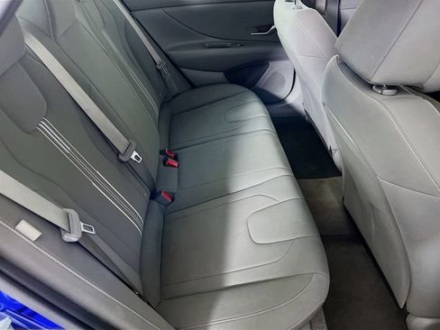 Used 2024 Hyundai Elantra SEL FWD image 26