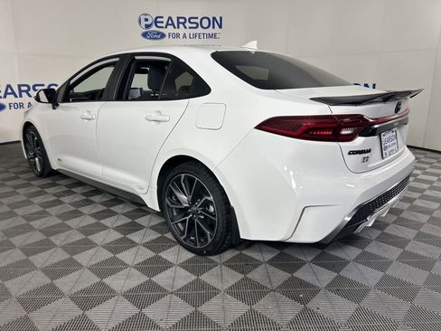 Used 2022 Toyota Corolla SE image 11
