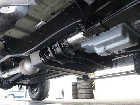 Used 2003 Ford F250 XLT image 12