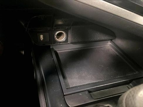 Used 2020 Toyota Camry LE w/ Convenience Package image 26