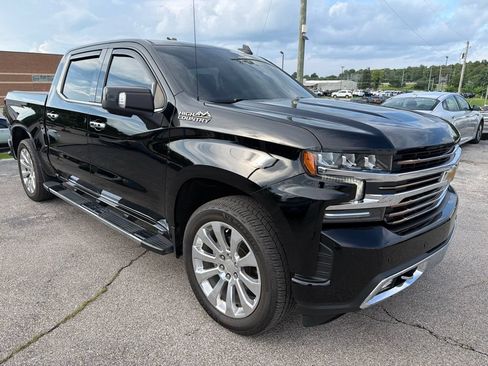 Used 2021 Chevrolet Silverado 1500 High Country w/ LPO, Dark Essentials Package AWD/4WD image 2