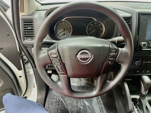 Used 2024 Nissan Frontier S w/ Technology Package AWD/4WD image 11