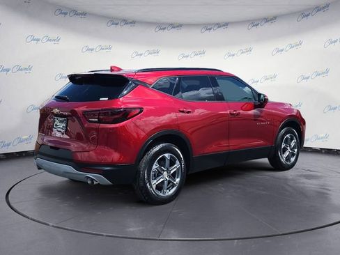 New 2026 Chevrolet Blazer LT FWD image 5