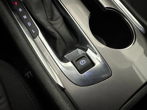 Used 2024 Chevrolet Malibu LT FWD image 29