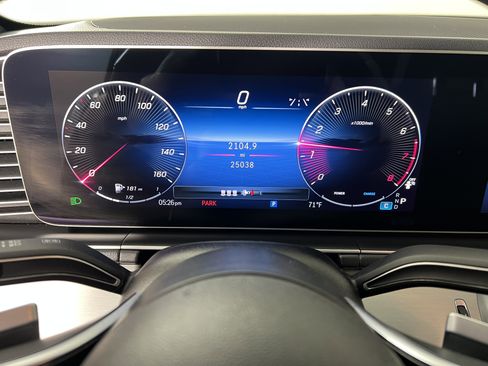 Used 2025 Mercedes-Benz GLE 350 4MATIC image 30