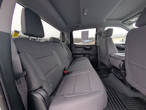 Used 2023 Chevrolet Silverado 1500 Custom image 37
