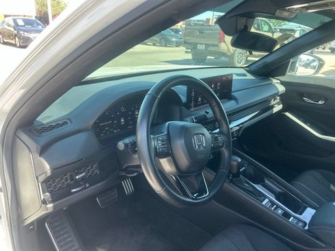 Used 2024 Honda Accord Sport image 5