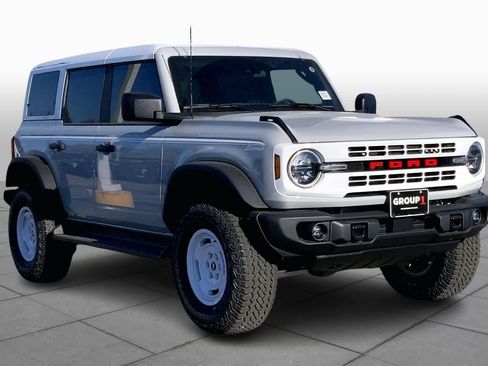 New 2026 Ford Bronco Heritage Edition image 2