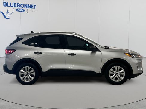 Used 2020 Ford Escape S FWD image 4